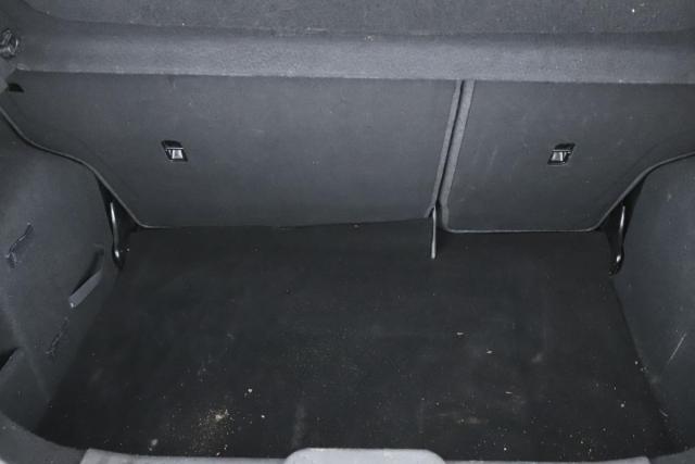 Ford Fiesta image 6