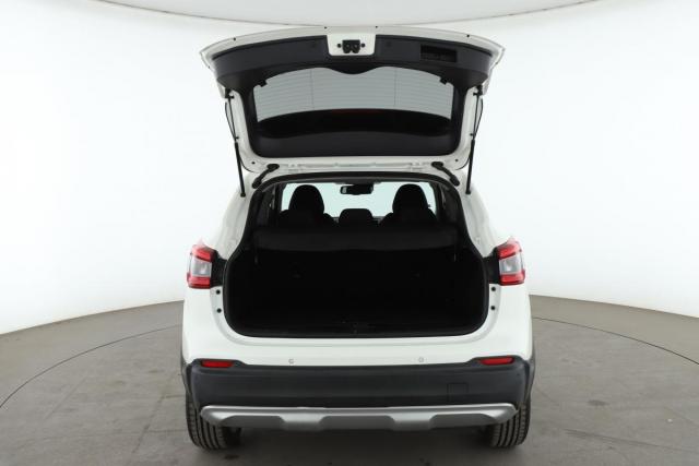 Nissan Qashqai image 1
