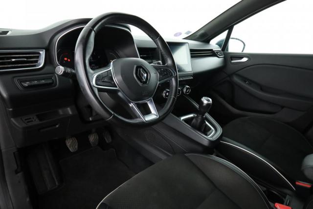 Renault Clio image 8