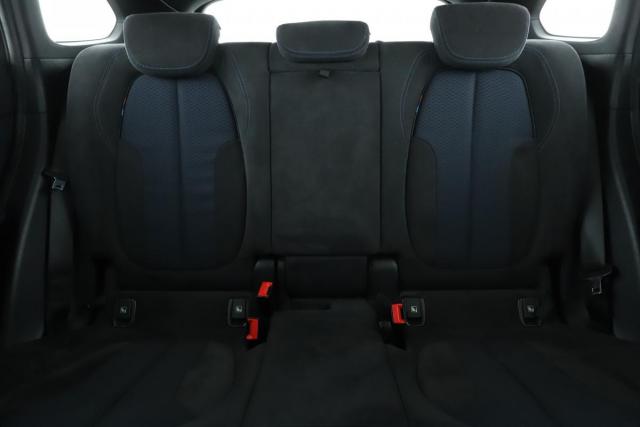 Bmw X1 image 9