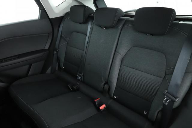 Renault Captur image 2