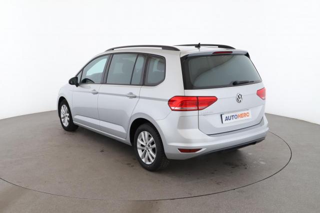 Volkswagen Touran image 9