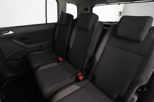 Volkswagen Touran image 2