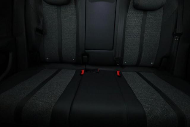 Peugeot 3008 image 9