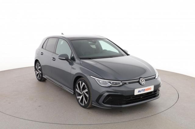 Volkswagen Golf image 9