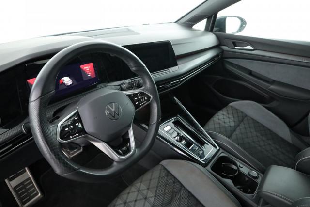 Volkswagen Golf image 6