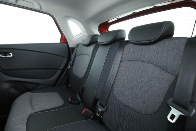 Renault Captur image 1