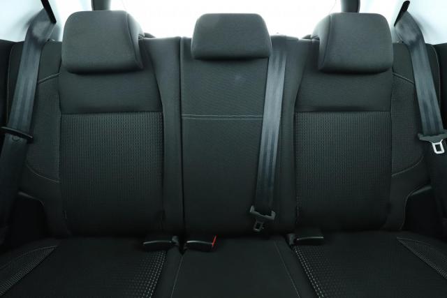 Peugeot 208 image 4