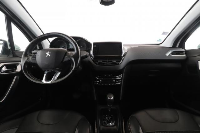 Peugeot 2008 image 7