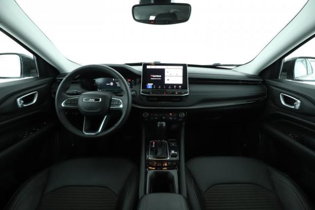 Jeep Compass image 8