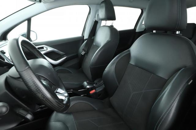 Peugeot 2008 image 4