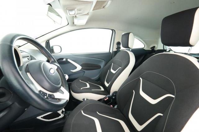 Ford Ka image 6