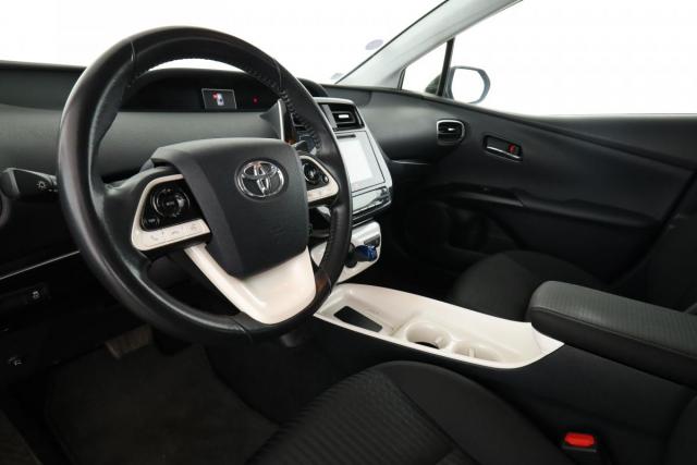 Toyota Prius image 3