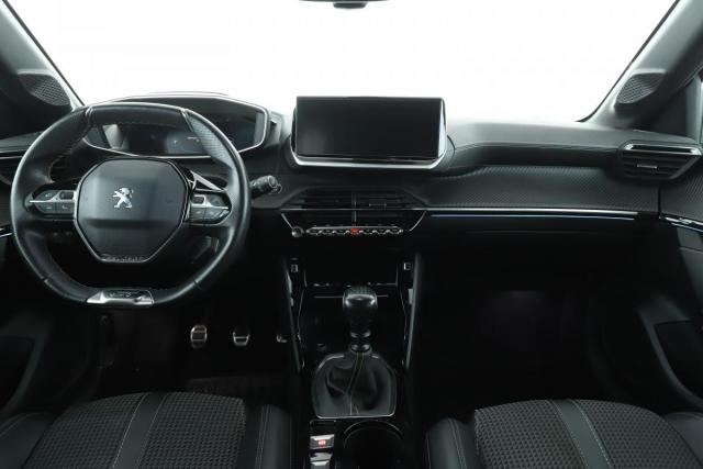 Peugeot 208 image 8