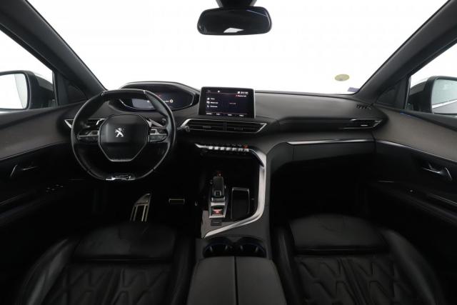 Peugeot 3008 image 2