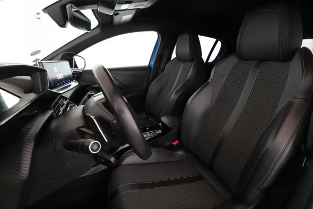 Peugeot 208 image 4