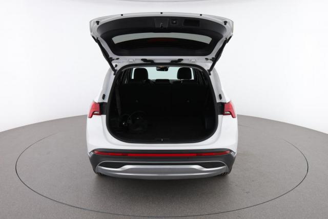 Hyundai Santa Fe image 4