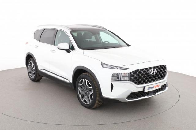 Hyundai Santa Fe image 9