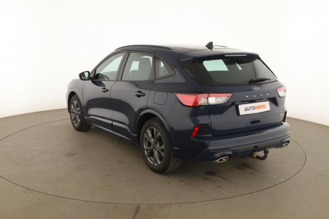 Ford Kuga image 8