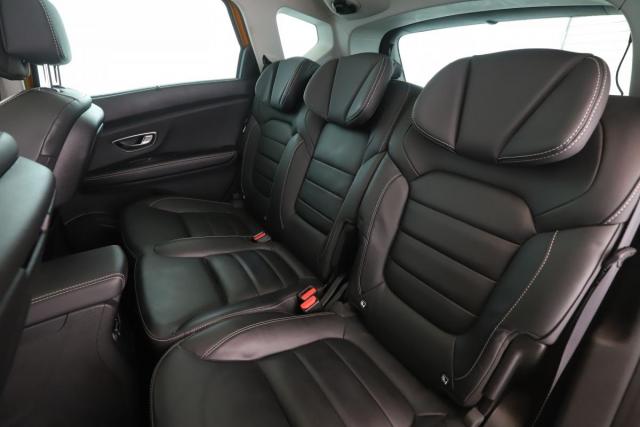 Renault Scénic image 9