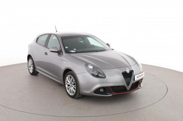 Alfa Romeo Giulietta image 5
