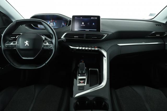 Peugeot 3008 image 8