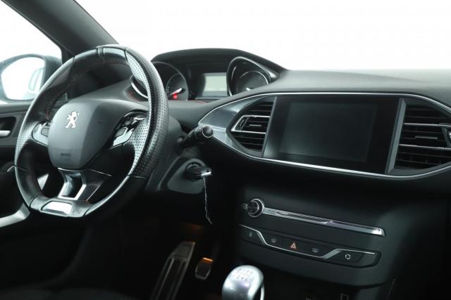 Peugeot 308 image 3