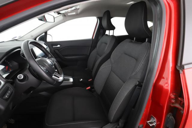 Renault Captur image 8