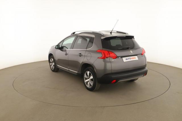 Peugeot 2008 image 3