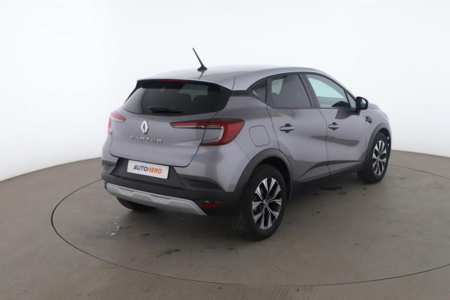 Renault Captur image 9