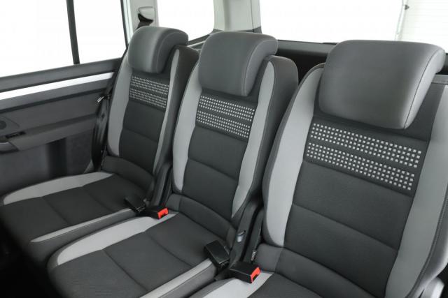 Volkswagen Touran image 9