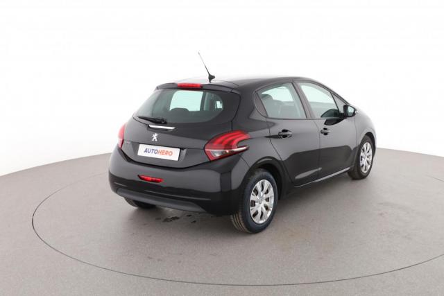 Peugeot 208 image 4