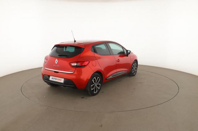 Renault Clio image 9
