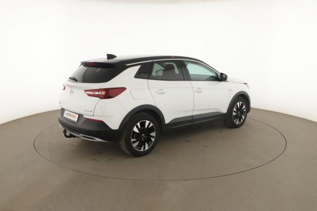 Opel Grandland X image 8