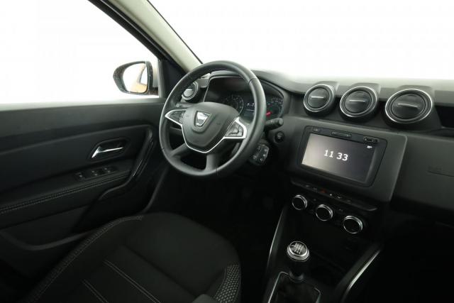 Dacia Duster image 8