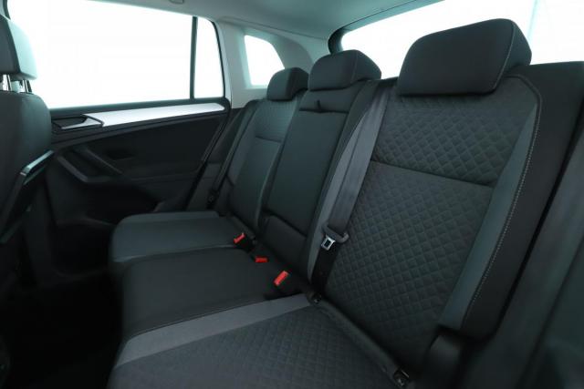 Volkswagen Tiguan image 6