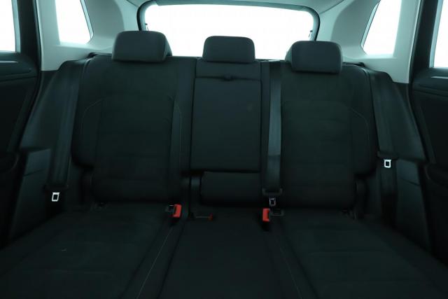 Volkswagen Tiguan image 2