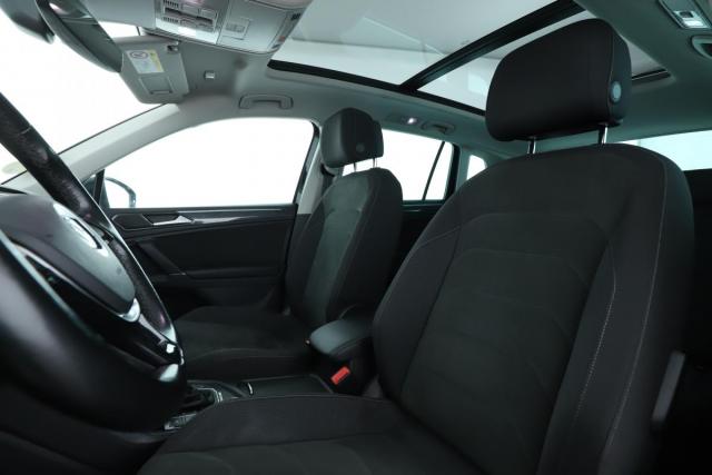 Volkswagen Tiguan image 9