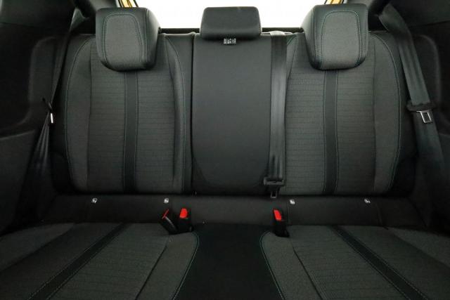 Peugeot 208 image 3
