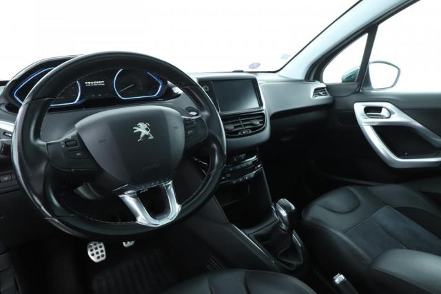 Peugeot 208 image 4