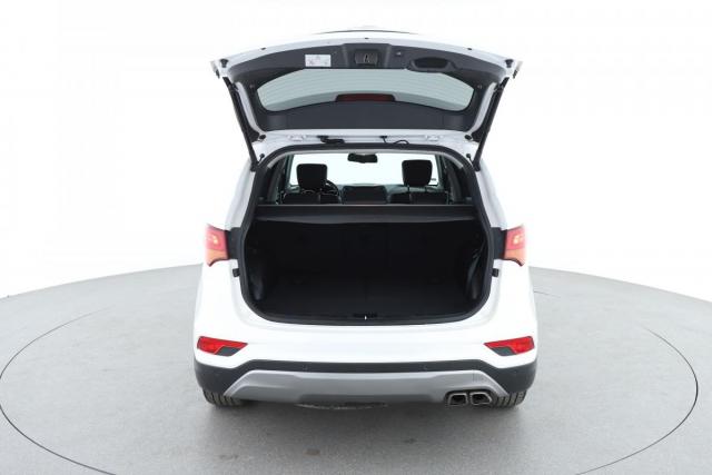 Hyundai Santa Fe image 3