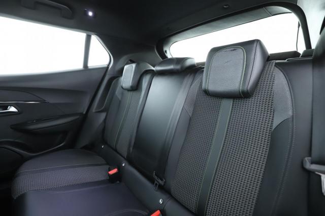 Peugeot 2008 image 6