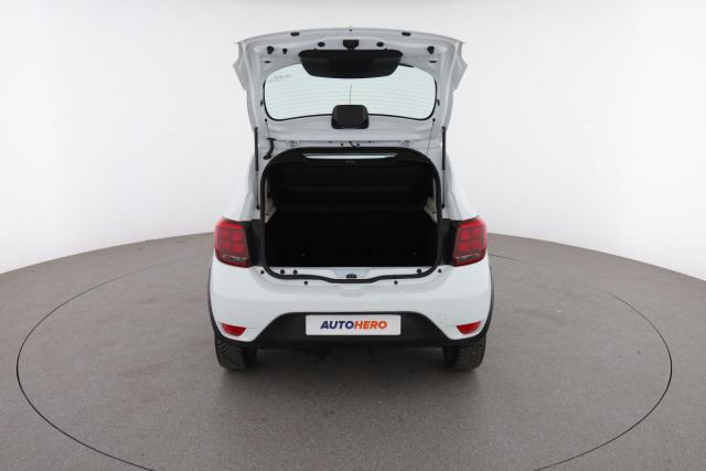 Dacia Sandero Ii image 2