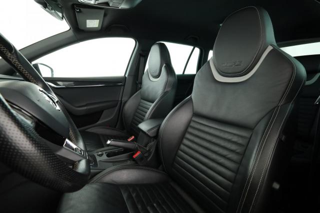 Skoda Octavia image 3