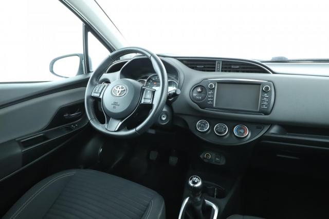 Toyota Yaris image 8