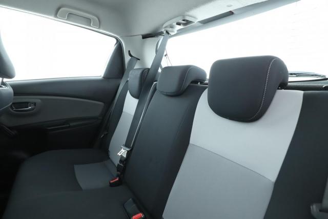 Toyota Yaris image 3