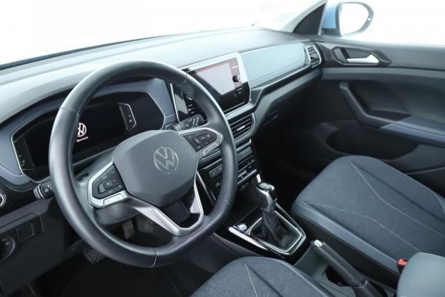 Volkswagen T-Cross image 3