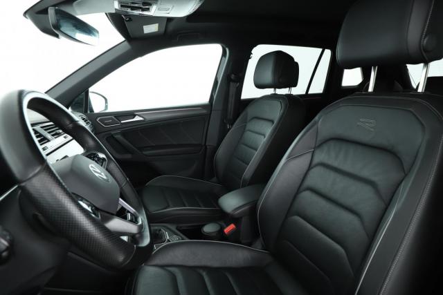 Volkswagen Tiguan image 8