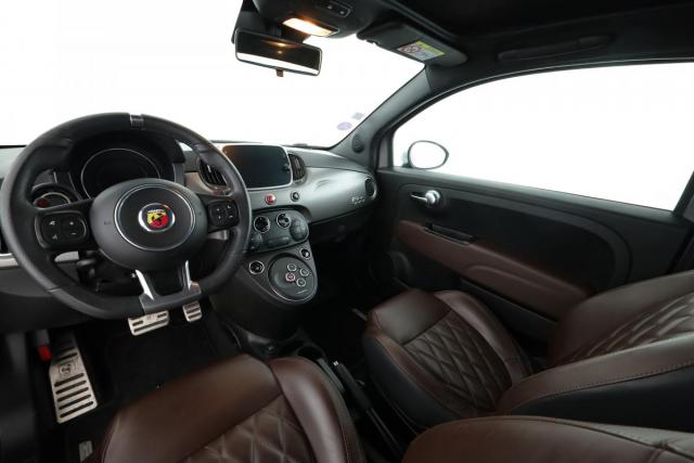 Abarth 500c image 4