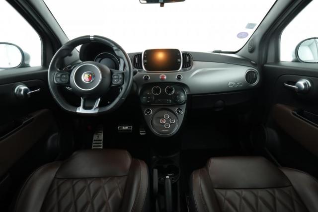 Abarth 500c image 9
